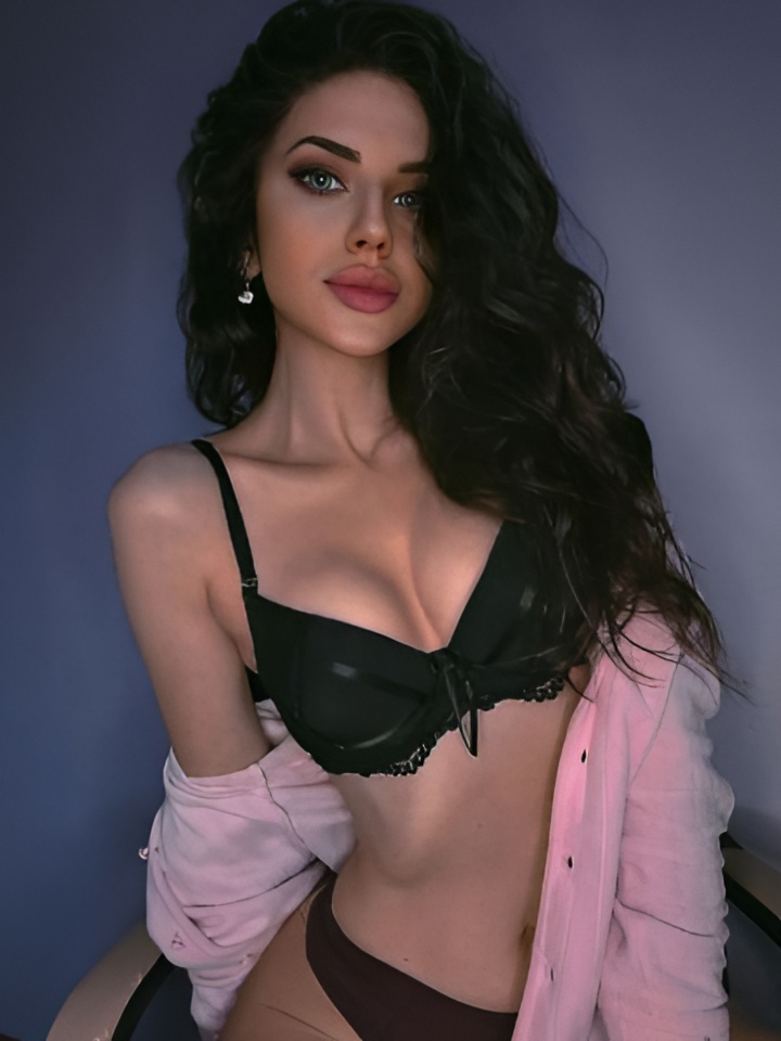 Галина привлекальеная девушка из Ильский цена от 3000 руб