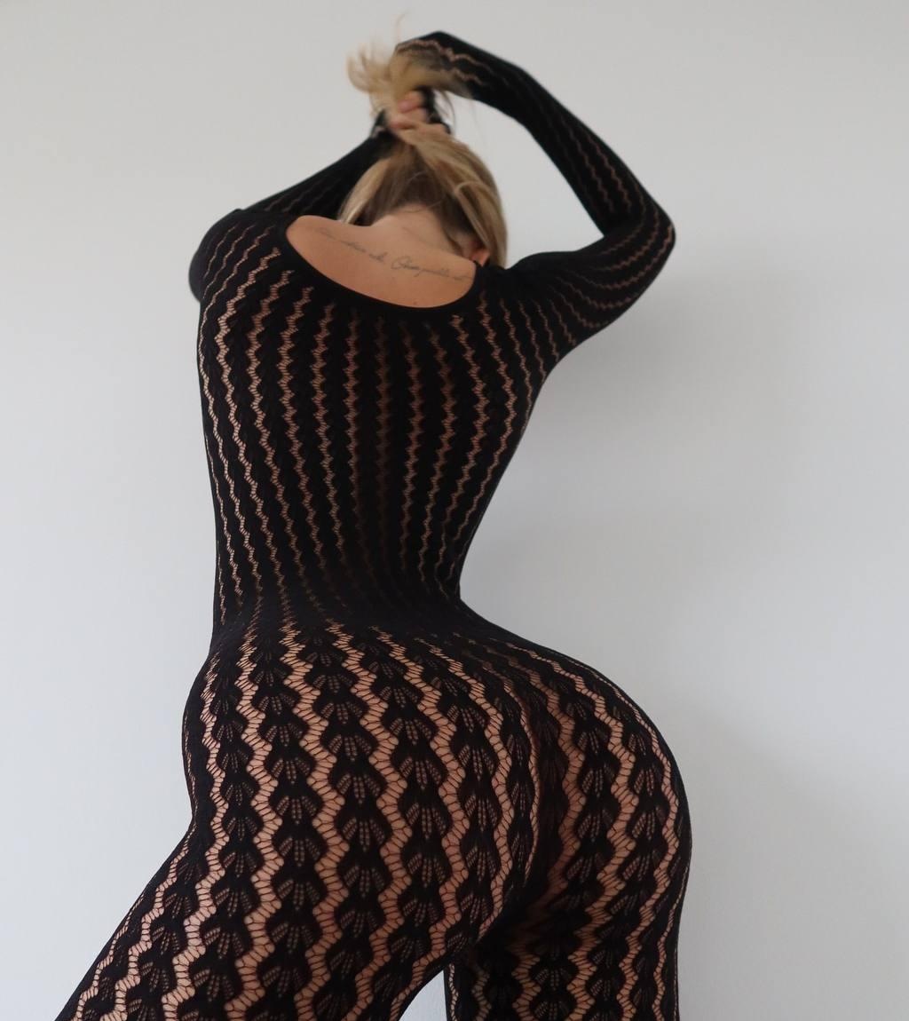 Марина привлекальеная девушка из Ильский цена от 6000 руб