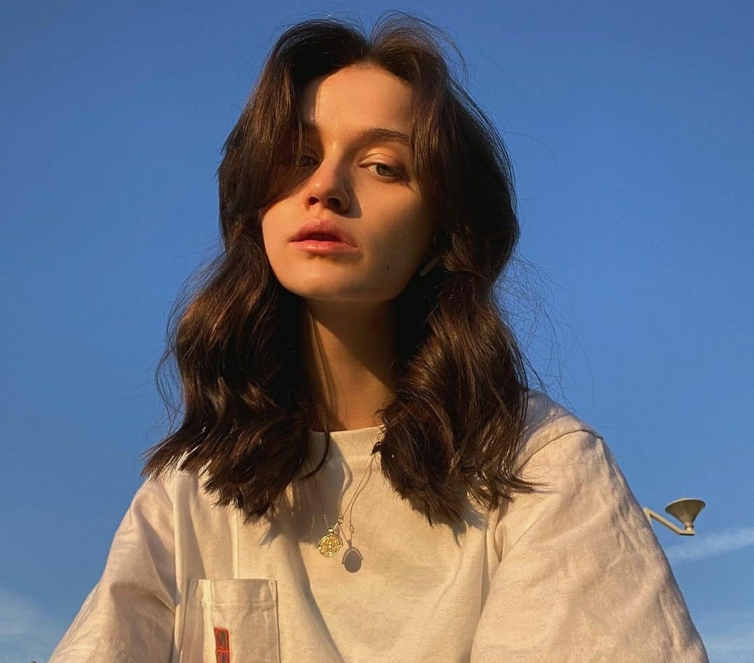 Вероника привлекальеная девушка из Ильский цена от 3500 руб