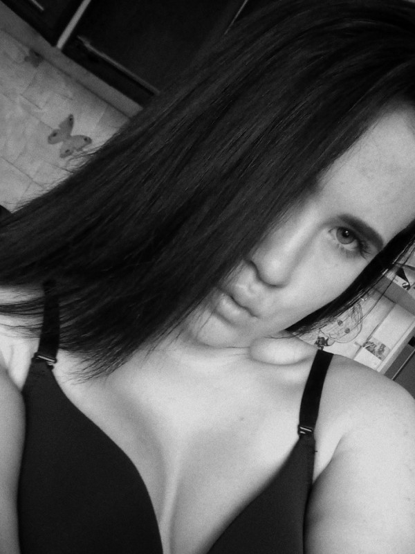 Окси привлекательная девушка из Ильский цена от 3500 руб