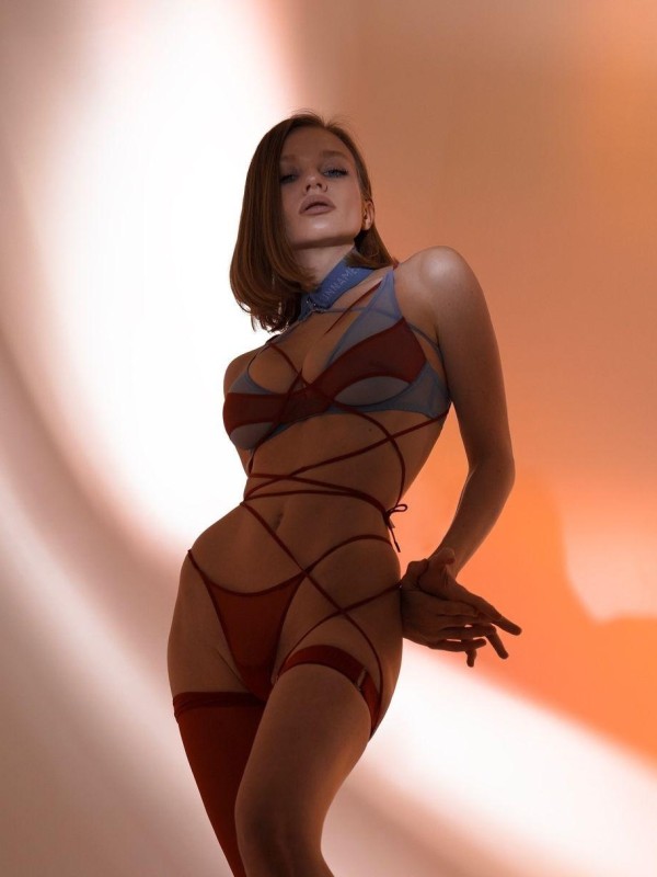 Ева привлекательная девушка из Ильский цена от 8000 руб